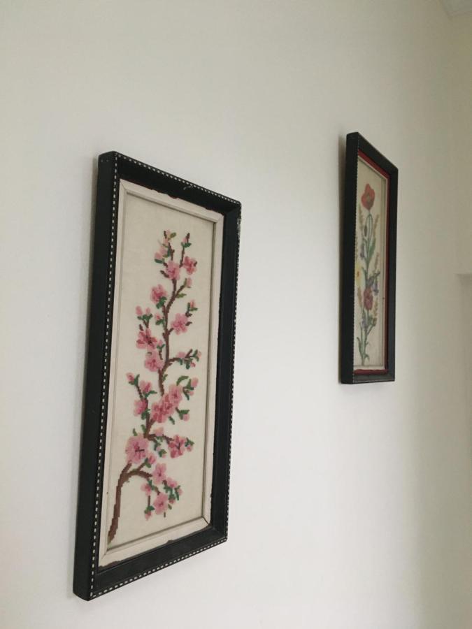 Apartament Oresti คอร์เชอ ภายนอก รูปภาพ